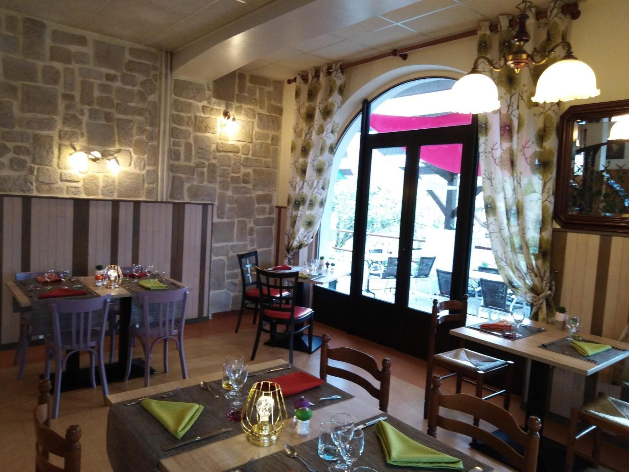 Hotel Du Pont Et Restaurant A Groléjac Eksteriør billede